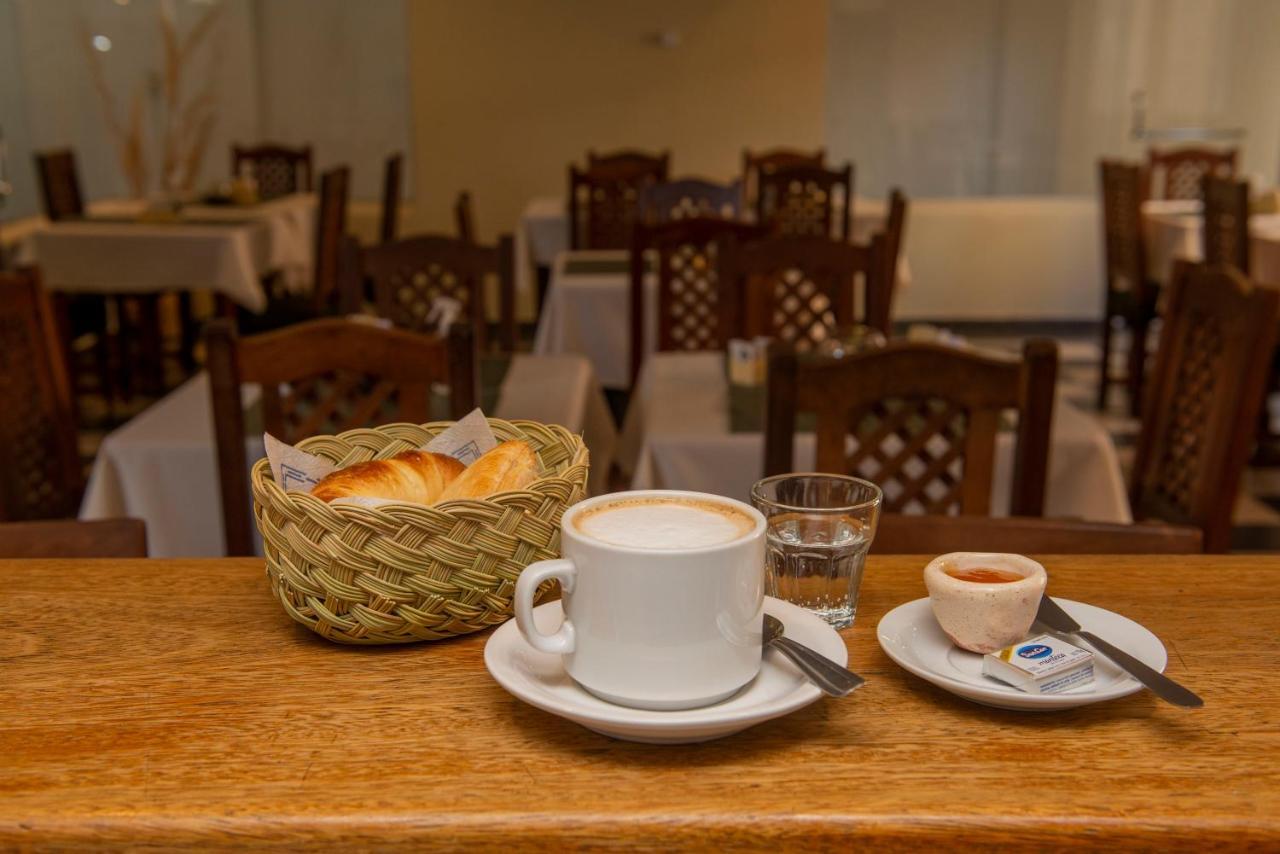 Hotel Salvador Catamarca ซานแฟร์นันโด เดล บาเญ เด กาตามาร์กา ภายนอก รูปภาพ